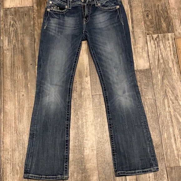 Jeans - Picture 2 of 4